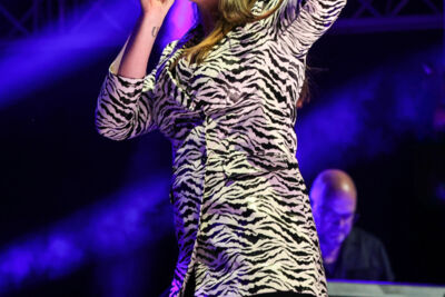 Floor Jansen en Anneke van Giersbergen Royal Park Live, foto 34, foto's door Kitty van de Waart - FrontView Magazine