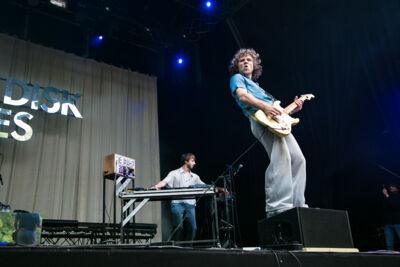 Compact disk dummies @ Cactus festival, picture 8, photographed by Anais Callens - FrontView Magazine