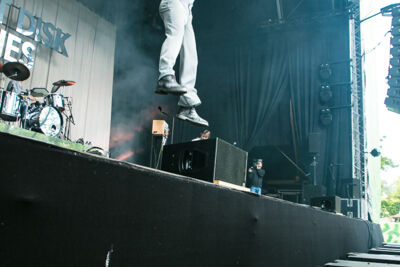Compact disk dummies @ Cactus festival, picture 22, photographed by Anais Callens - FrontView Magazine