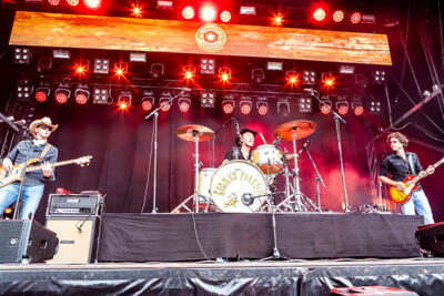 Cosmo’s Foger-T @ BoerenRock 2024, foto 11, foto's door Edwin Houdevelt - FrontView Magazine