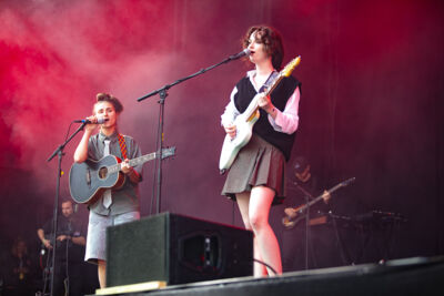 Kids With Buns @ Cactus festival, picture 14, photographed by Anais Callens - FrontView Magazine