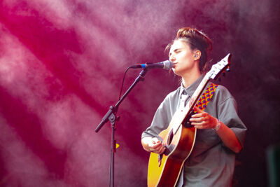 Kids With Buns @ Cactus festival, picture 16, photographed by Anais Callens - FrontView Magazine