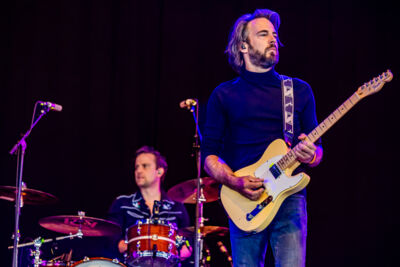 Nevenproject @ Bospop, picture 4, photographed by Dorien Goetschalckx - FrontView Magazine
