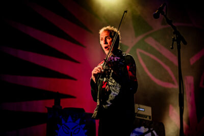 The Levellers @ Beleuvenissen, foto 21, foto's door Jürgen Bruynooghe - FrontView Magazine