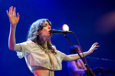 Birdy @ Gent Jazz, foto 21, foto's door David Johnson - FrontView Magazine