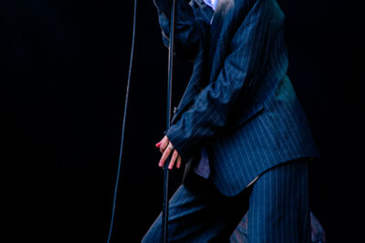 Whispering sons @ Cactus festival, picture 1, photographed by Anais Callens - FrontView Magazine