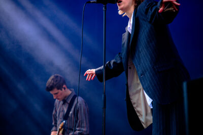Whispering sons @ Cactus festival, picture 2, photographed by Anais Callens - FrontView Magazine