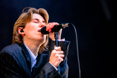 Whispering sons @ Cactus festival, picture 14, photographed by Anais Callens - FrontView Magazine