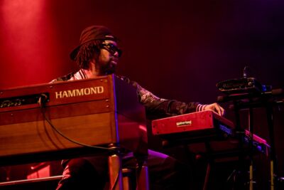 Christone 'Kingfish' Ingram @ Bospop, foto 3, foto's door Dorien Goetschalckx - FrontView Magazine