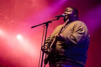 Christone 'Kingfish' Ingram @ Bospop, foto 6, foto's door Dorien Goetschalckx - FrontView Magazine