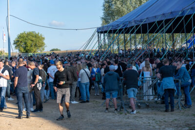 Sfeertjes @ Rock Zottegem Dag 3, picture 20, photographed by Luc Klinckaert - FrontView Magazine