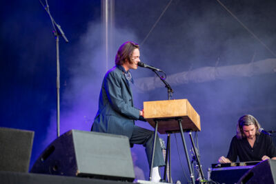 Iskander Moon @ Kneistival, picture 11, photographed by Bart Janssens - FrontView Magazine