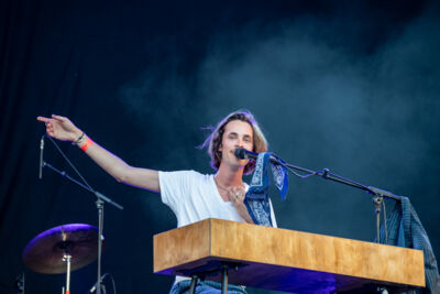 Iskander Moon @ Kneistival, picture 23, photographed by Bart Janssens - FrontView Magazine