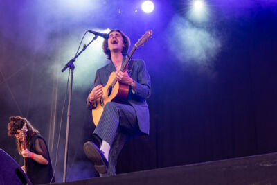 Iskander Moon @ Kneistival, picture 24, photographed by Bart Janssens - FrontView Magazine