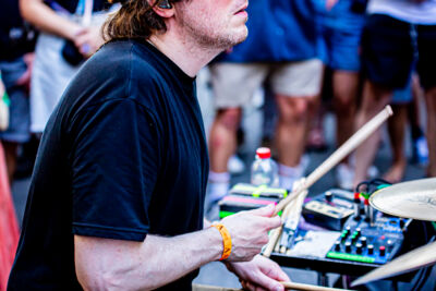 MadMadMad @ Rock Herk, picture 7, photographed by Leen Verlinden - FrontView Magazine