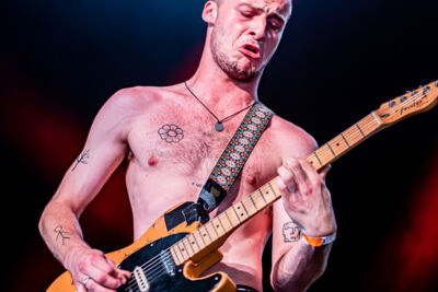 Yesnomaybe @ Rock Herk, picture 3, photographed by Leen Verlinden - FrontView Magazine