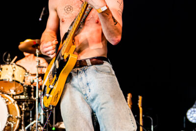 Yesnomaybe @ Rock Herk, picture 7, photographed by Leen Verlinden - FrontView Magazine