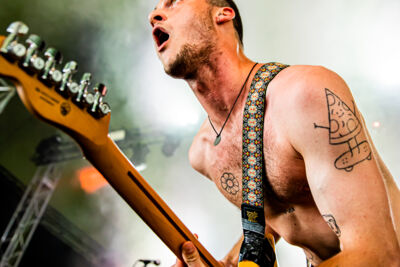 Yesnomaybe @ Rock Herk, picture 13, photographed by Leen Verlinden - FrontView Magazine