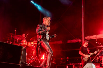 Hellmut Lotti goes metal @ Kneistival, picture 5, photographed by Bart Janssens - FrontView Magazine