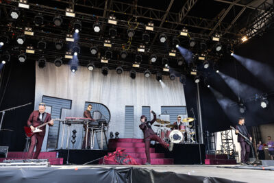 Les Truttes @ Beach Festival Nieuwpoort 2024 dag 3, picture 2, photographed by Marc Verdonck - FrontView Magazine