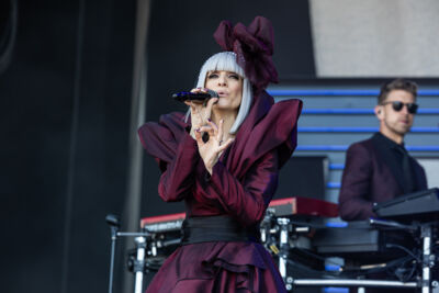 Les Truttes @ Beach Festival Nieuwpoort 2024 dag 3, picture 35, photographed by Marc Verdonck - FrontView Magazine