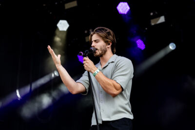 Maksim @ Beach Festival Nieuwpoort 2024 dag 3, picture 8, photographed by Marc Verdonck - FrontView Magazine