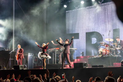 Les Truttes @ Kneistival, picture 18, photographed by Bart Janssens - FrontView Magazine