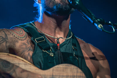 Xavier Rudd @ OLT Rivierenhof, picture 18, photographed by Jelle Meersschaut - FrontView Magazine