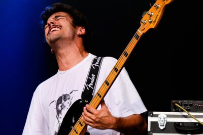 Barno Koevoet & The Duijmschpijkers @ rock Olmen, picture 2, photographed by Gert Daemen - FrontView Magazine