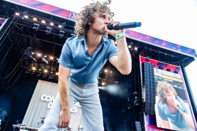 Compact Disk Dummies @ Suikerrock, picture 4, photographed by Dorien Goetschalckx - FrontView Magazine