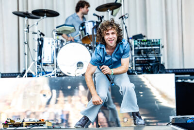 Compact Disk Dummies @ Suikerrock, picture 17, photographed by Dorien Goetschalckx - FrontView Magazine