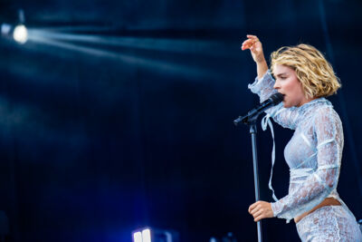 Pommelien Thijs @ Suikerrock, picture 15, photographed by Dorien Goetschalckx - FrontView Magazine