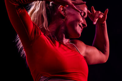 Camille @ Beleuvenissen, picture 20, photographed by Jürgen Bruynooghe - FrontView Magazine