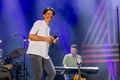 Clouseau @ De Lokerse Feesten 2024, picture 12, photographed by Edwin Houdevelt - FrontView Magazine