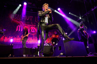 Hellmut Lotti goes Metal @ Summer Sessions, picture 12, photographed by Gert Daemen - FrontView Magazine