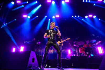 Hellmut Lotti goes Metal @ Summer Sessions, picture 22, photographed by Gert Daemen - FrontView Magazine