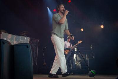Maksim Stojanac @ Down By The Sea, picture 5, photographed by Jurgen Van De Maele - FrontView Magazine