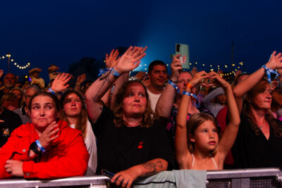 Metejoor @ Down By The Sea, picture 31, photographed by Jurgen Van De Maele - FrontView Magazine