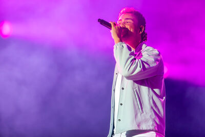 Regi Live ft Linda & guests @ Lokerse Feesten 2024, picture 10, photographed by Edwin Houdevelt - FrontView Magazine