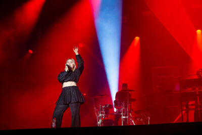 Regi Live ft Linda & guests @ Lokerse Feesten 2024, picture 13, photographed by Edwin Houdevelt - FrontView Magazine