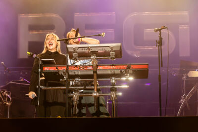 Regi Live ft Linda & guests @ Lokerse Feesten 2024, picture 18, photographed by Edwin Houdevelt - FrontView Magazine
