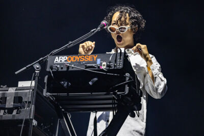 Charlotte Adigery + Bolis Pupul @ Lokerse Feesten 2024, picture 8, photographed by Marc Verdonck - FrontView Magazine