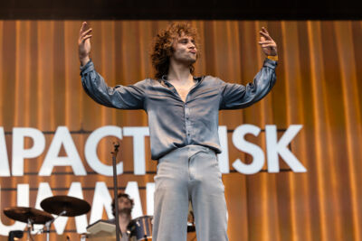 Compact Disk Dummies @ Lokerse Feesten 2024, picture 20, photographed by Marc Verdonck - FrontView Magazine