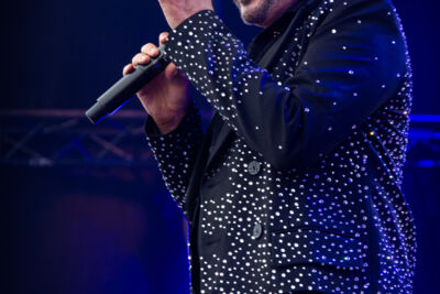 Gustaph @ Down By The Sea, picture 11, photographed by Jurgen Van De Maele - FrontView Magazine