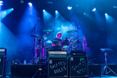 Peter Hook & The Light @ OLT Rivierenhof, picture 4, photographed by Bart Janssens, Patrick Van den Troost - FrontView Magazine