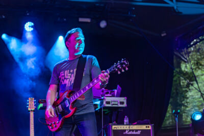 Peter Hook & The Light @ OLT Rivierenhof, picture 6, photographed by Bart Janssens, Patrick Van den Troost - FrontView Magazine
