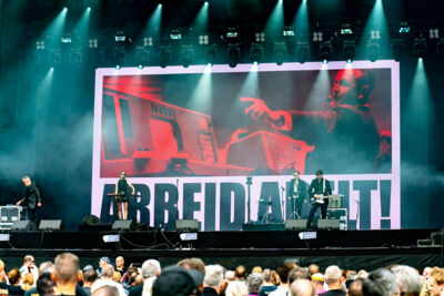 Arbeid Adelt @ Lokerse Feesten, picture 6, photographed by Luc Klinckaert - FrontView Magazine