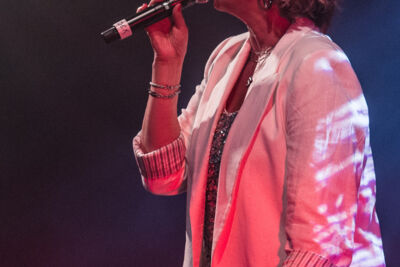 Barbara Dex @ Beleuvenissen, picture 1, photographed by Jürgen Bruynooghe - FrontView Magazine