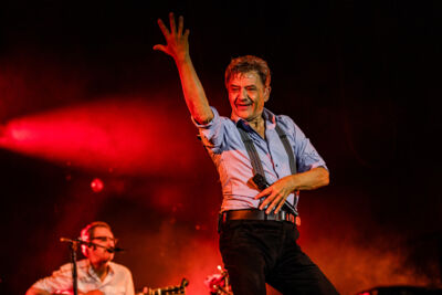 Bart Peeters & De Ideale Mannen @ Beleuvenissen, picture 3, photographed by Jürgen Bruynooghe - FrontView Magazine