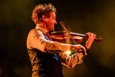 Bart Peeters & De Ideale Mannen @ Beleuvenissen, picture 22, photographed by Jürgen Bruynooghe - FrontView Magazine
